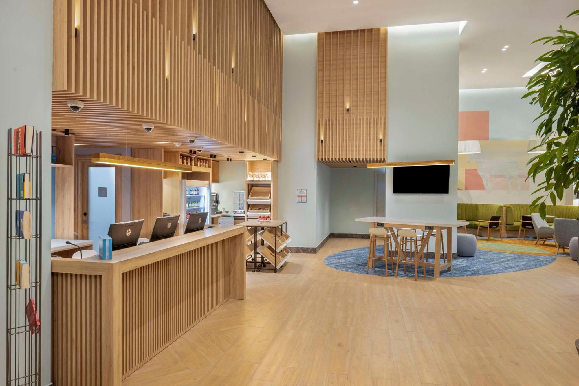 Hilton Garden Inn Tbilisi Riverview Luaran gambar