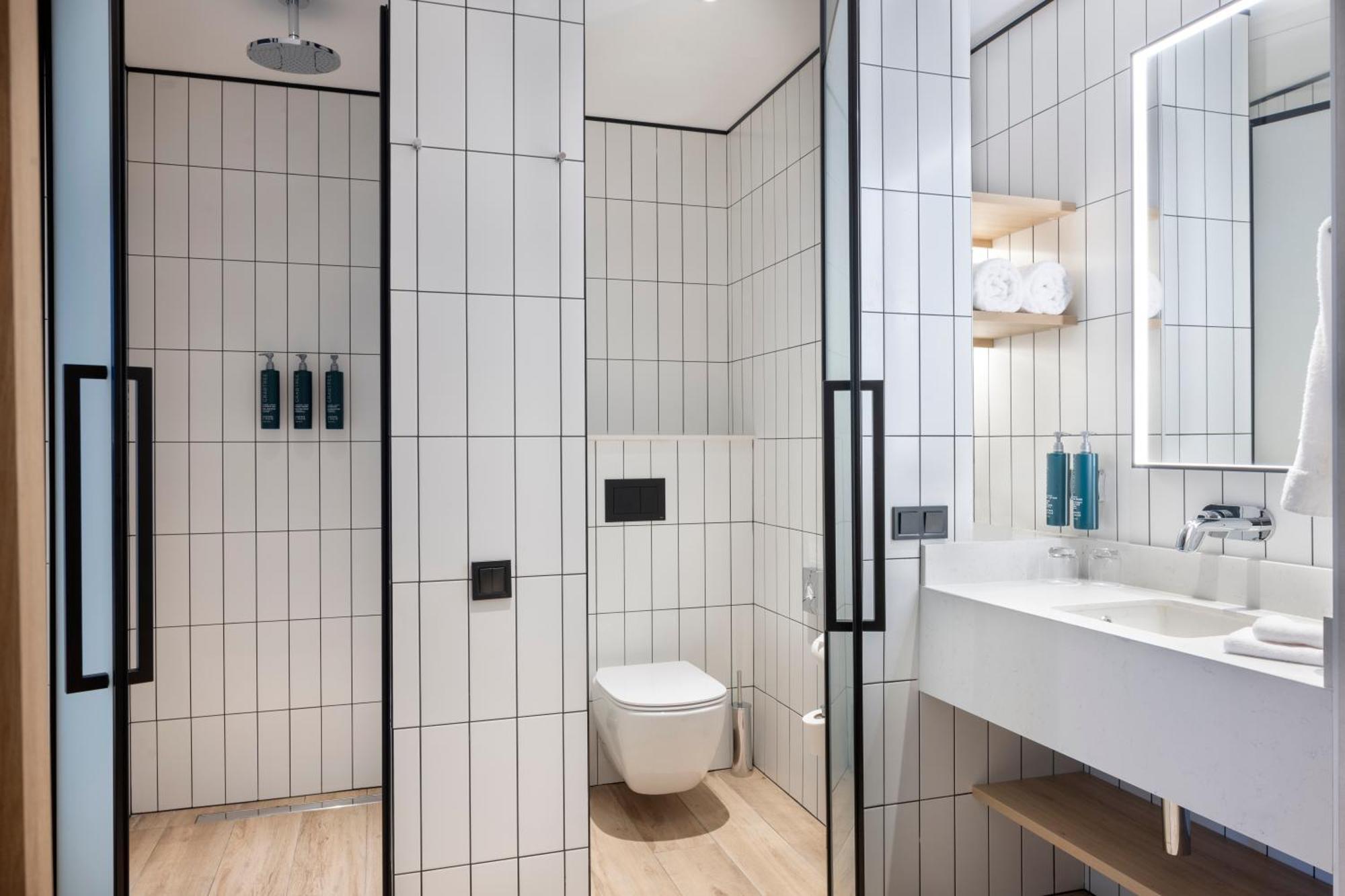 Hilton Garden Inn Tbilisi Riverview Luaran gambar